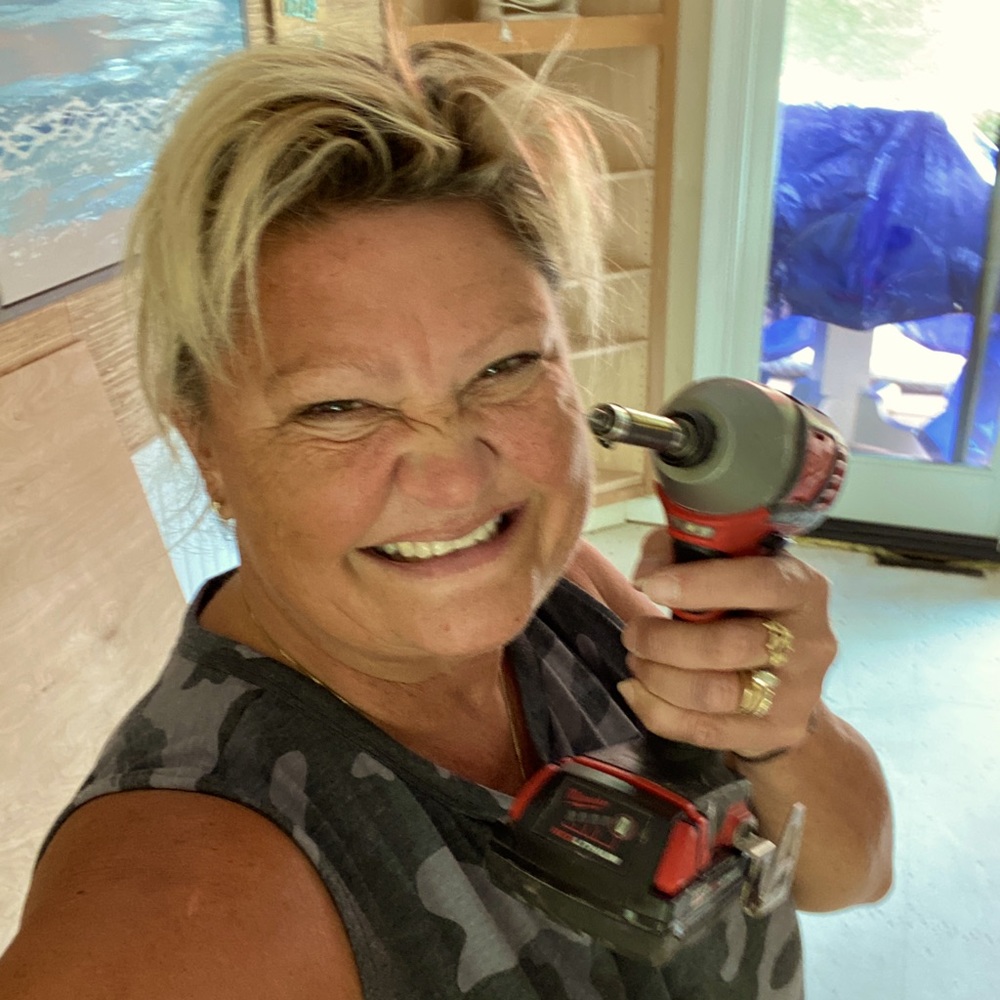 Meet your Posher, Paula